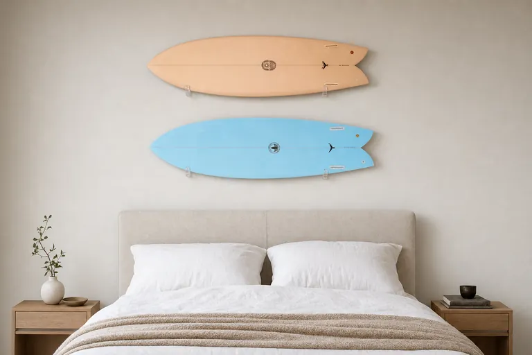 Multi fish pair bedroom with a surfboard mounted on the wall (AI-generated visualization)